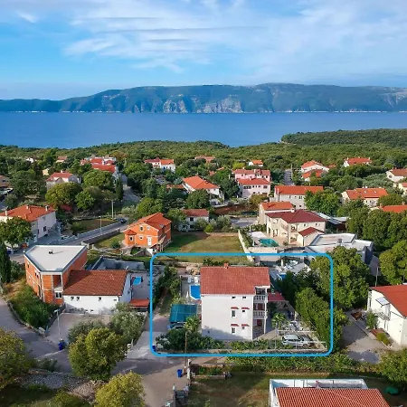 Mira - Krk145 By Interhome * Pinezići