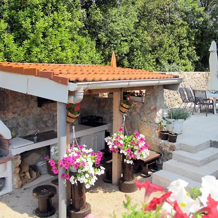 Mira-1 By Interhome Pinezići