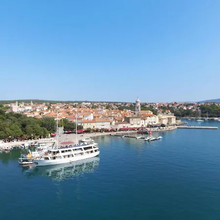 Mira-1 By Interhome * Pinezići