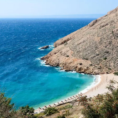 Mira-1 By Interhome * Pinezići